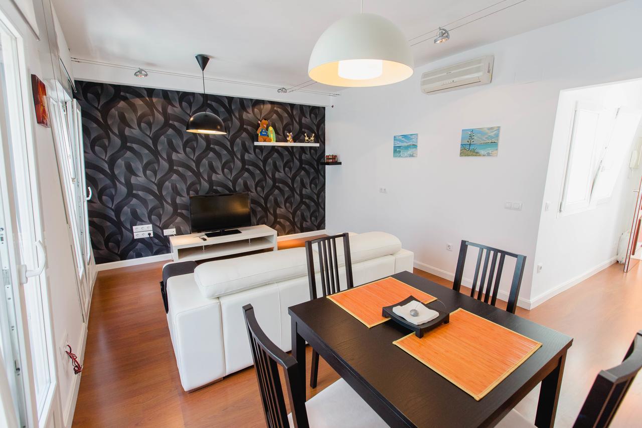 Apartamento A Un Pasito Del Mercado Cadiz Exterior photo